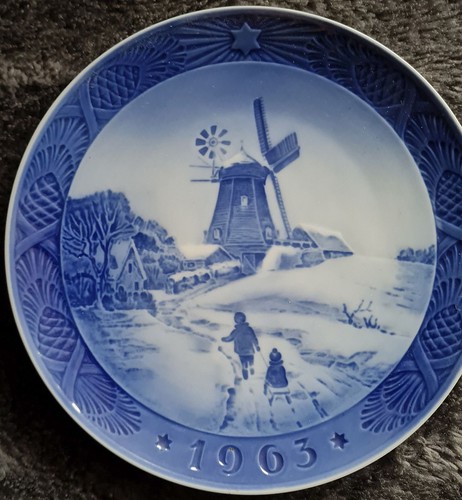 Royal copenhagen - royal,