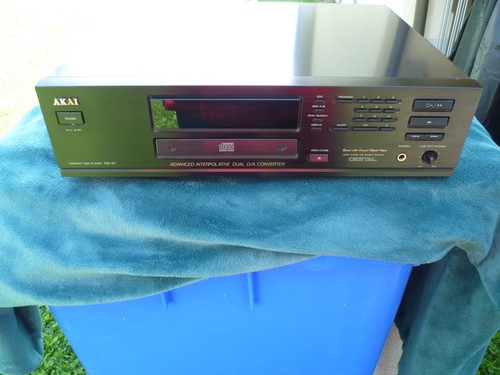 Akai 57 - akai,