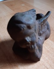 Engelfigur Putte Gusseisen  Rost liegend Antik-Stil 8,2cm singend