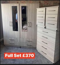 Nagelneuer schöner silberner