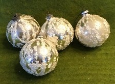 4x alter Christbaumschmuck