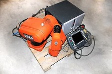 Kuka KR3 Roboter mit Steuerung