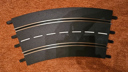 Carrera kurve evolution - kurve, 3/30
