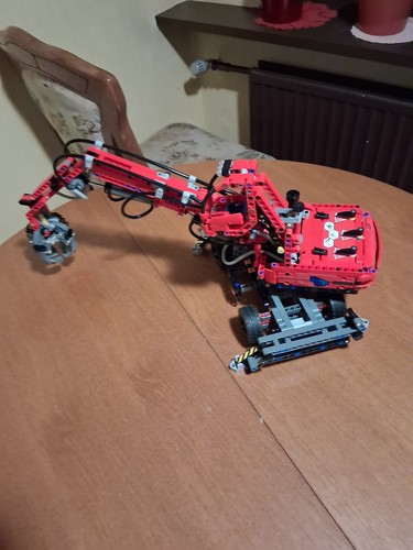 Lego technic 42144 - technic,