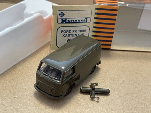 Roco minitanks 661 h0 - (w-57),