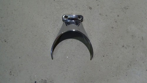 Scheinwerferhalter