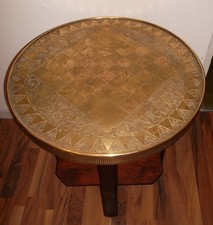 Schachtisch Beistelltisch mit Messingplatte  Blumentisch   Rauchertisch Art Deco