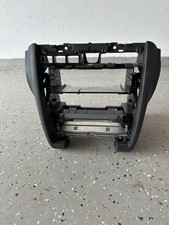 A3 8L Mittelkonsole Radioschacht 1 DIN Facelift Schwarz