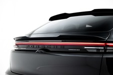Niedriger Heck Spoiler Aufsatz Abrisskante passend für Porsche Macan EV Mk1 schw