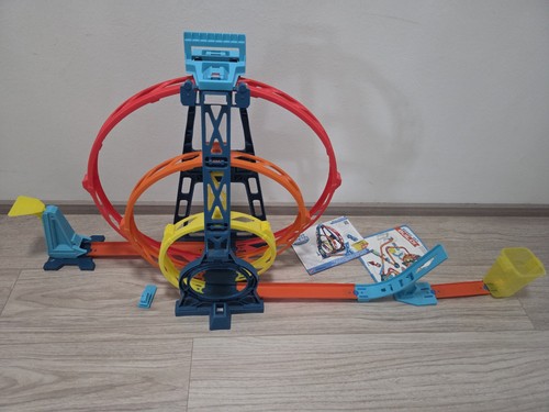 Hot wheels track builder - track,