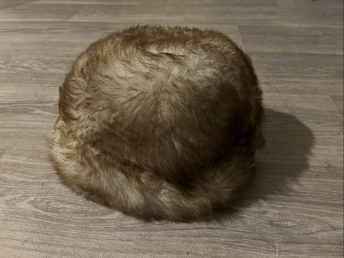 Russische fellmütze damen - russische,