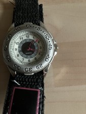 Quarz-Uhr mit Klettverschluss