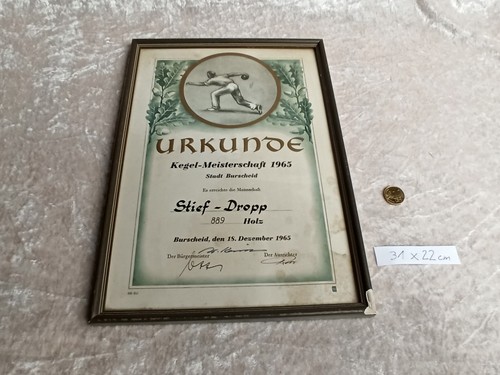 Urkunde gerahmt
