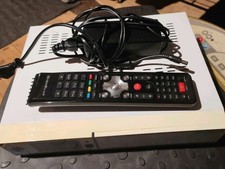 GigaBlue HD Quad Plus  SAT Receiver mit eingebauter 240 GB SSD  