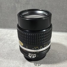 Nikon 105mm 1:2.5 Objektiv