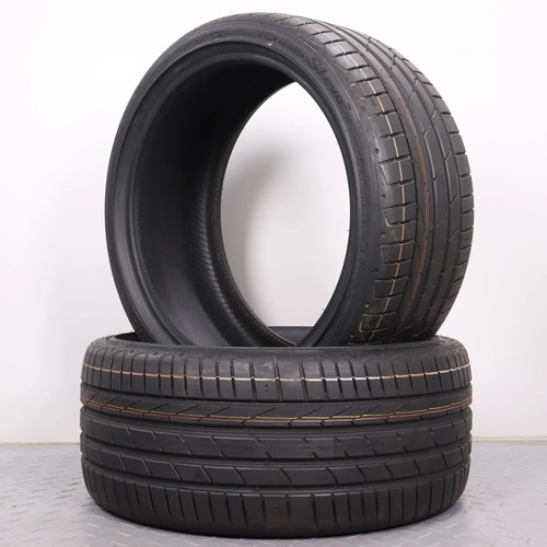 Sommerreifen 245 35r19 - 2x,