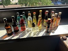 18 Stück Miniatur Flaschen  Spirituosen Liköre Whisky Schnapsflaschen Sammler