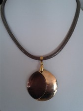 Schmuck Halsband braun Nappaleder mit Echsen Prägung mit  Statement-Anhänger