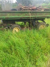 Traktoranhänger, 3 Tonner, Kipper, reparaturbedürftig, 400 €.