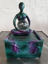 Zimmerbrunnen mit Buddha und