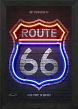 Route 66 Leuchtreklame gerahmt