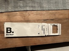 Berker Arsys Zwischenrahmen Polarweiß Glänzend 11080169 Zentralstück 24006 22835