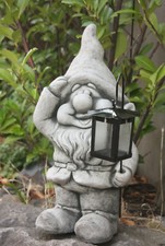 ZWERG aus STEINGUSS mit LATERNE aus METALL für den GARTEN FROSTFEST NEU DE-1000