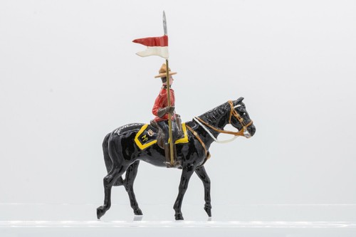 Ducal models royal - ducal,