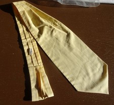 Phoenix Ascot Schal, Plastron