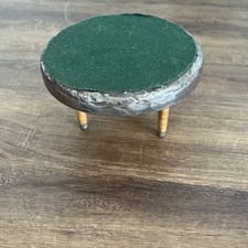 Blumenhocker, Beistelltisch aus Holz & Metall, Vintage Antik 16x10 cm