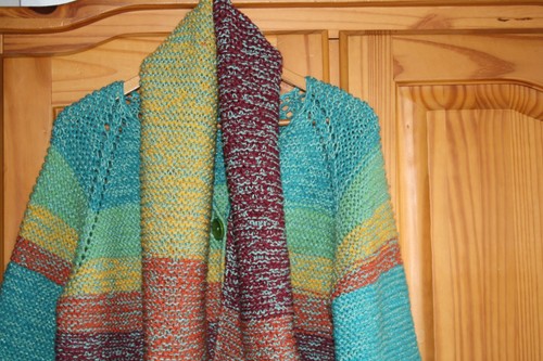 Handgestrickte jacke 46 - handgestrickte,