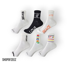 LOVE, PEACE, WEEKEND, NEW YORK, DREAM und Retro-Zahlen Socken - Stylische Socken
