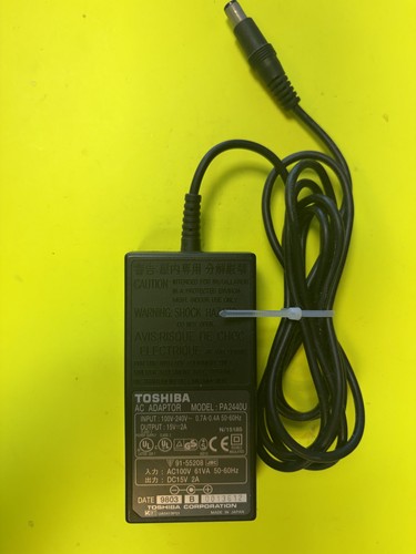 Toshiba original netzteil - 1x,