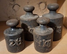 Historische Gewichte Eisen 4 Stück Nostalgie- SAMMLER