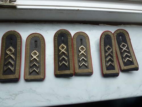 Schulterklappen