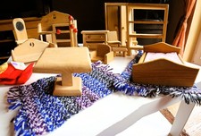 Puppenstube Möbel aus Holz, guter Zustand, alle Teile siehe Bildern