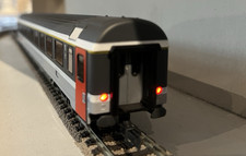 4 ROCO SBB EC-Wagen-2x 44770 (unters)-1x 44768 Panorama-1x 44771 m. Schlusslicht