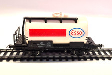 Kesselwagen ESSO 2-achsig H0