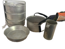 Essensträger/Alu m.3 Töpfe Feldküche / Camping+1Maßbecher+1 Kelle+2Aluschüsseln