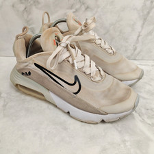 Nike Air Max 2090 UK 8,5 Weiß