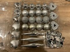 IKEA KALLT Baumschmuck Weihnachtsbaumschmuck Christbaumschmuck 57 Teile Silber