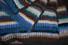 + Kuscheldecke + Plaid + Handarbeit + Gestrickt + Bunt + Geschenkidee +