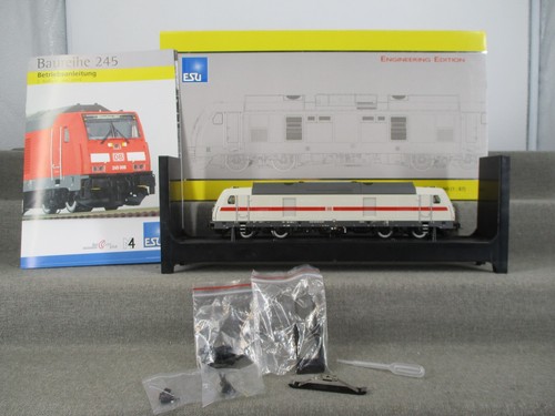 Esu 31098 diesellok - h0,