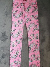 Mädchen leichte Sommer Jeans