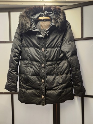 Coach black puffer coat - black,