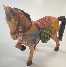 Dekoratives Holzpferd Im