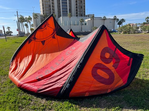 Kiteboarding kite slingshot - kiteboarding,