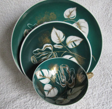 Sammeltasse Grün / Gold geschlossener Griff Unterweissbach Porzellan DDR