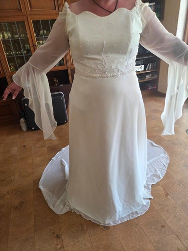 Brautkleid