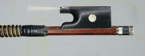 Silbermontierter geigenbogen - silbermontierter,